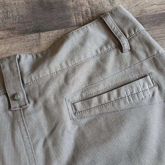Lululemon Men's Wet Dry Warm Shorts - Picture 9 of 15